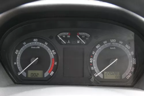 Skoda Fabia 6Y Tacho Tachometer Kombiinstrument 6Y0920881B 222.000KM 1,4 BBZ AZL
