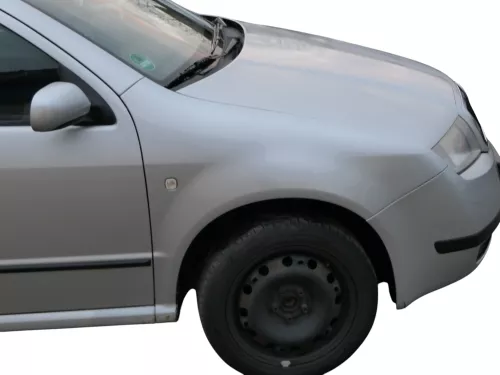 Skoda Fabia 6Y Kotflügel vorne rechts grau silber LF7T auch Kombi Facelift