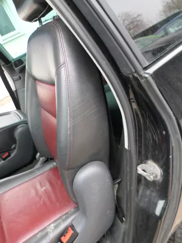 VW Sharan 7M Galaxy 1x Sitz hinten rechts Rücksitz 6+7 Sitz Leder rot (184942)