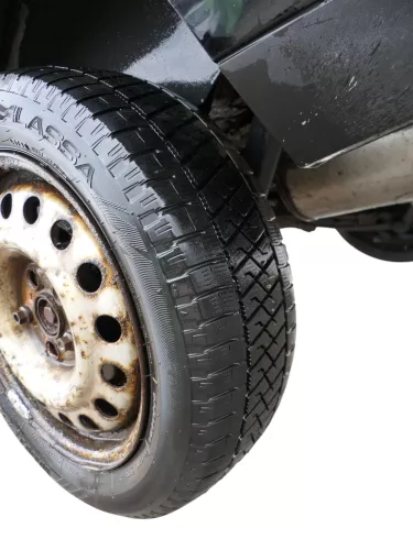 2x VW Sharan 7M Alhambra Winterreifen Reifen Felgen 195/60R R16 99/97T   5-6mm (184959)