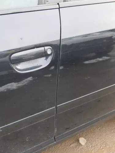 Audi A6 4B C5 Tür Türblatt hinten links nur Türblatt schwarz LZ9W -ohneAnbauteil (184973)