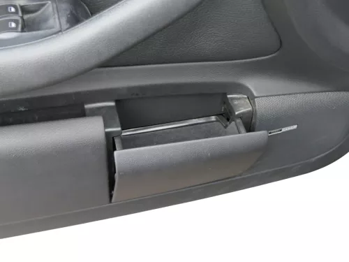 1x A6 4B Türverkleidung Verkleidung Tür vorne links schwarz soul Bose Leder (184978)