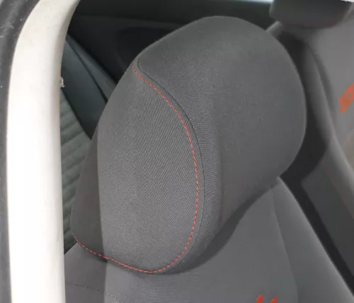 VW Golf 5K 1K Kopfstützen Kopfstütze vorne rechts oder links GOAL orange Nähte