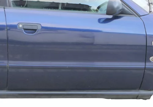 Audi A4 B5 Tür nur Türblatt vorn rechts Beifahrertür blau LZ5T Kombi Limo