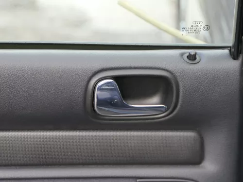 1x Audi A4 B5 Türverkleidung Verkleidung Tür hinten links  Griff Öffner (185062)