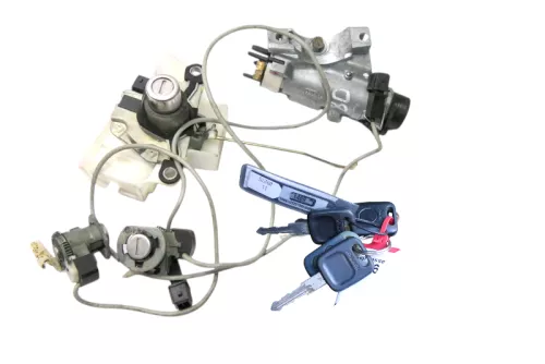 A4 B5 Limousine Schloßsystem 2x Türschloß 3x Schlüssel Zündschloß Heckschloß 