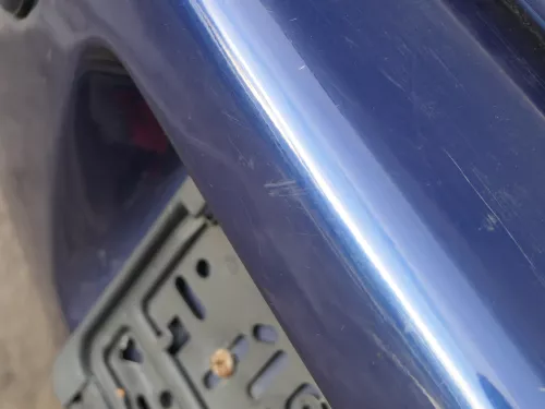 VW Golf 4 Limousine Stoßstange hinten Heckstoßstange Stoßfänger blau LB5N (185085)