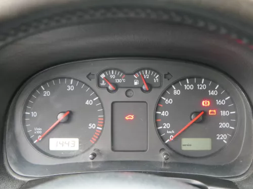 VW Golf 4 Tacho Tachometer Kombiinstrument 237.000km 1J0920805E TDI Diesel (185092)