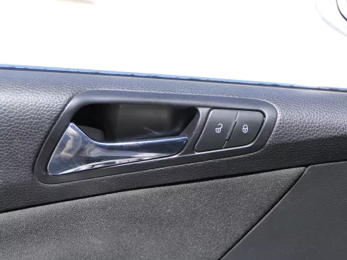 VW Passat 3C Variant 1x Türverkleidung Verkleidung Tür vorne links schwarz (185101)