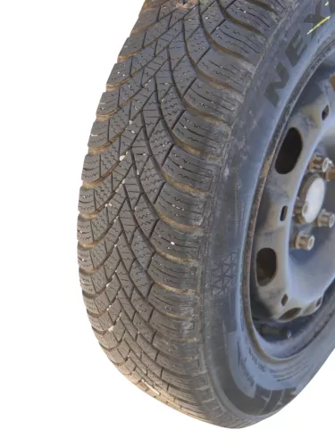 2x Skoda Fabia Felgen Reifen 165/70 R14 81T Winterreifen M&S 5jx14H2 ET35  5-7mm (185131)