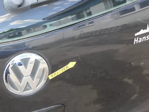 VW Polo 9N3 9N Heckklappe Kofferraumklappe Klappe schwarz LC9Z ohne Anbauteile (185204)