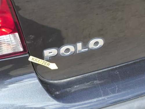 VW Polo 9N3 9N Heckklappe Kofferraumklappe Klappe schwarz LC9Z ohne Anbauteile (185204)