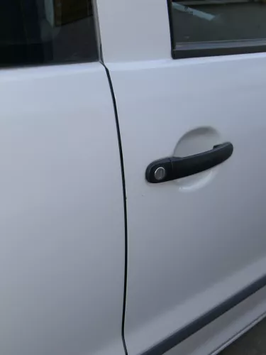 VW Fox 5Z Tür vorne rechts Beifahrertür rechts weiß LB9A - ohne Anbauteile (185238)