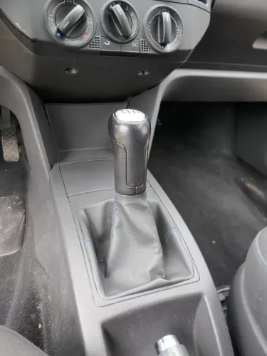 VW Polo 9N 9N3 Schaltknauf Schaltsack Schaltung 6Q1711113G Leder schwarz blaue (185292)