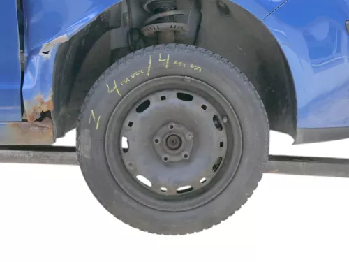 4x Polo 6R 9N Ibiza Felgen 185/60 R14 Winterreifen M+S 6jx15 ET38 Reifen 4-5mm