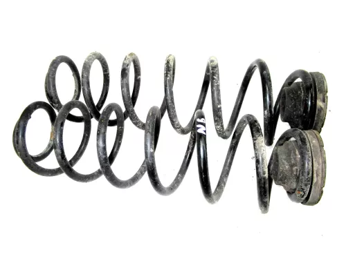 Polo 9N hinten Federn 1x blau 1x orange 2x gelb 1,2 40kw AWY BMD 54PS 47kw 1,4