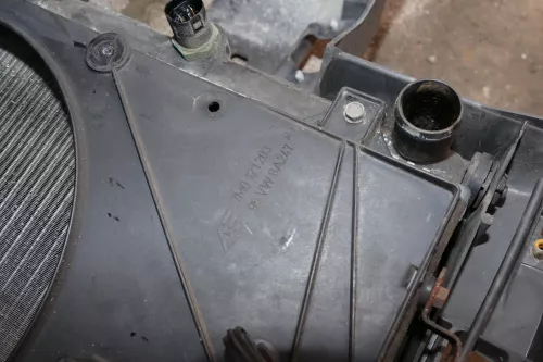 VW Sharan 7M Schloßträger Halter Kühler Klima Kondensator 2,8 AAA AMY VR6 (9999222)