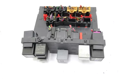 VW Golf 5 Touran Steuergerät Diagnose Bordnetzsteuergerät Bordnetz 3C0937049J
