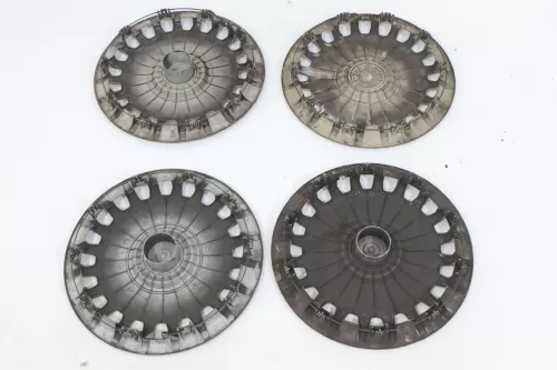 original 4 Stück VW Bora Golf 4 1J Radkappe Radzierkappe 15 Zoll 1J0601147H (149802)