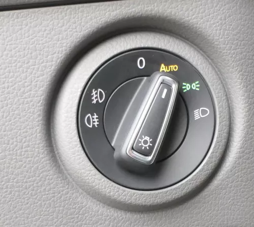 Crafter 7C Go Lichtschalter Schalter Licht 5G0941431BD Nebelscheinwerfer Auto ##