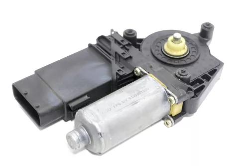 VW Passat 3B ektrischer Fensterheber vorne links 0130821695 Fensterhebermotor