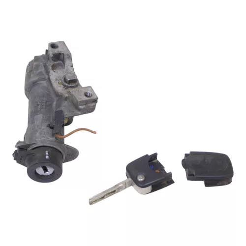 A4 B5 A3 8L 1x Schlüssel Schloß Zündschloß Heckschloß Facelift Funk (149785)