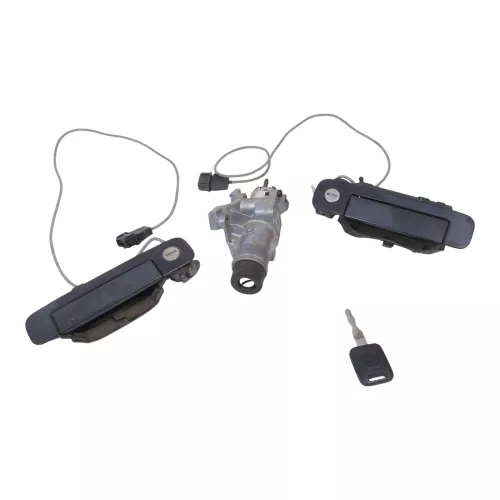 A4 B5 Limousine Schloßsystem 2x Türschloß 1x Schlüssel Zündschloß  (149799)