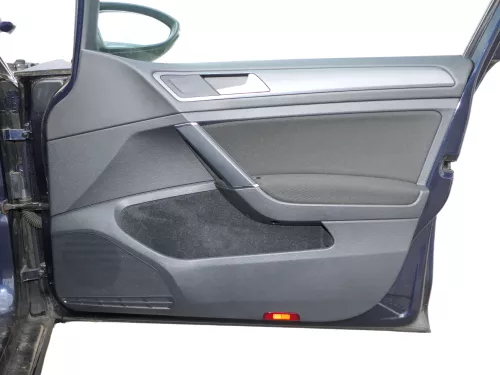 1x VW Golf 7 5G AU Türverkleidung Tür vorne rechts 4/5-Türer titan schwarz