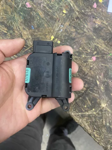 VW Polo 9N Turbolader Schlauch Leitung Rohr 038131521BL AXR BLT  ##