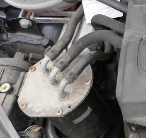 VW Golf 7 5G Passat Kraftstofffilter Diesel Halter 5Q0130295J + 3x Schläuche