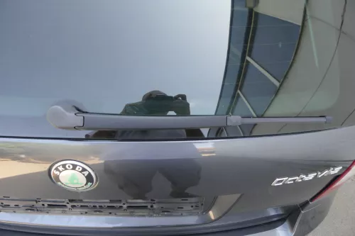 Skoda Octavia 1Z Wischerarm Arm Wischer hinten Heckwischer Heckwischerarm Aero