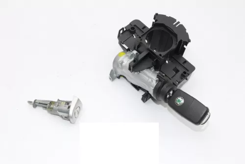 Skoda Octavia 1Z Zündschloß Schloß Zündung 1x Schlüssel + 1x Türschloß Tür