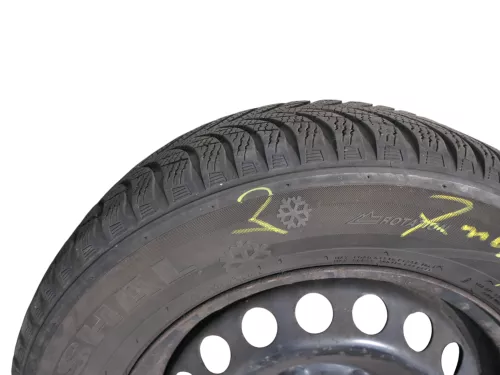 4x VW Golf 6 Plus 5M 195/65 R15 91T Winterreifen M+S Felgen Reifen M&S  ca.5-7mm (185818)