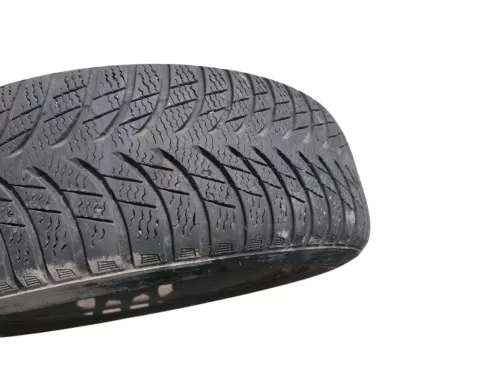 4x VW Golf 6 Plus 5M 195/65 R15 91T Winterreifen M+S Felgen Reifen M&S  ca.5-7mm (185818)