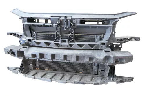 VW Touran 1T Facelift Schloßträger mit Kühler Kondensator Ladeluftkühler