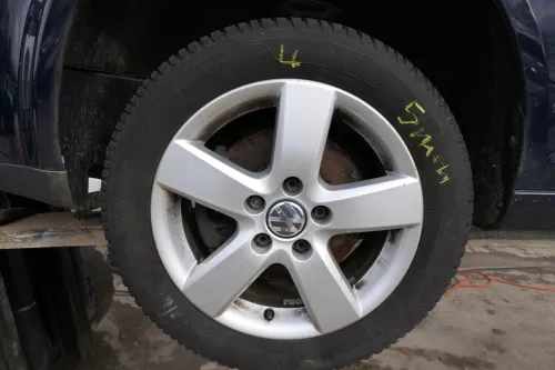 1x Golf 5 Eos Passat Original Alufelge Alu 1T0601025M 6,5x16H2 ET50 Touran  4