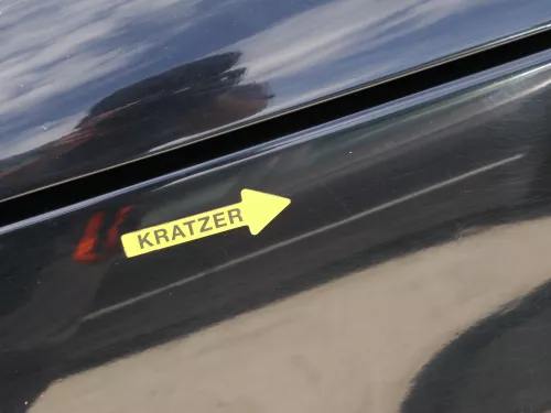 VW Lupo 6X Kotflügel vorne links schwarz L041 (185989)