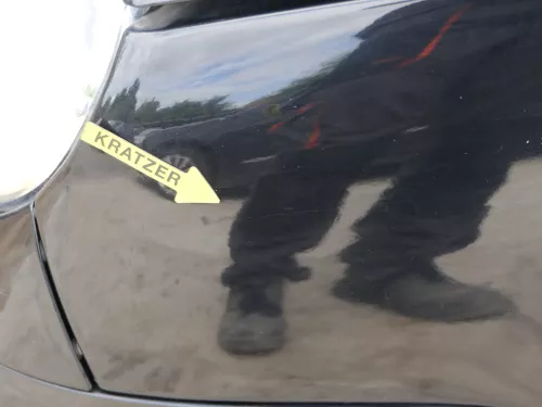 VW Lupo 6X Kotflügel vorne links schwarz L041 (185989)