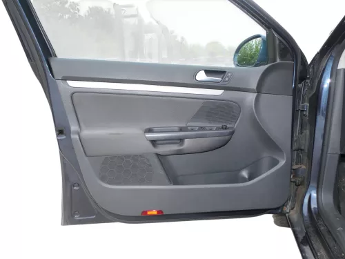 1x Golf Variant Kombi AJ5 5 1K Türverkleidung Verkleidung Tür vorne links anthra