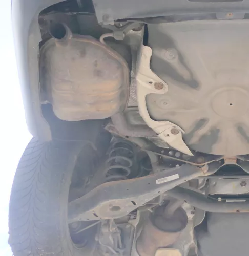 Golf 5 & Kombi Auspuff Mittelschalldämper +Endschall hinten 1,6 BSE BSF CCSA ##