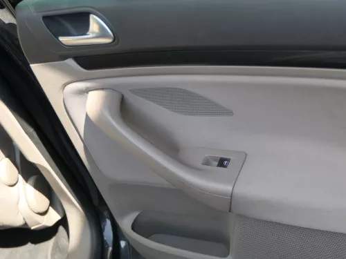 1x Golf Variant Kombi AJ5 5 1K Türverkleidung Verkleidung Tür hinten rechts macc (186103)