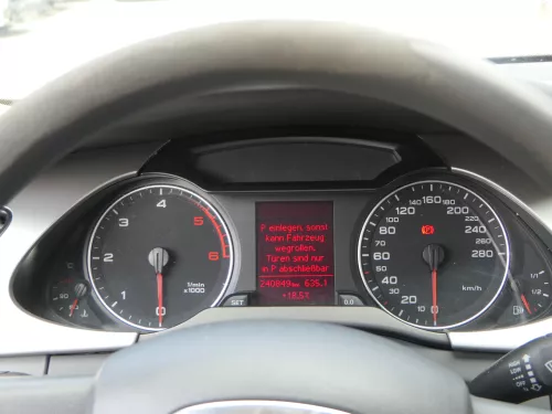Audi A4 8K Tacho Tachometer Kombiinstrument 8K0920900DX 2.0 3.0 2.7TDI 240.000km