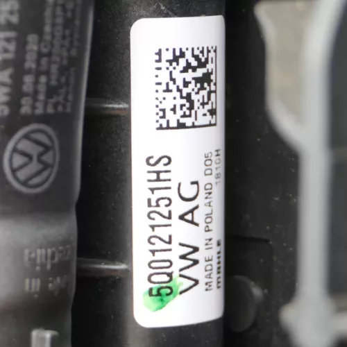 Q2 Schloßträger Wasserkühler Kondensator 81A805594A Klimaanlage ORIGINAL NEU (149430)