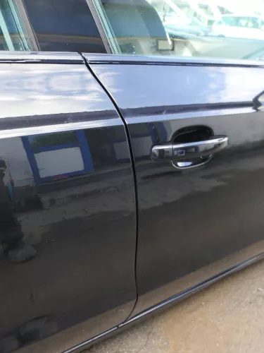 Audi A5 Sportback Tür vorne rechts schwarz LZ9Y Facelift - ohne Anbauteile (186306)