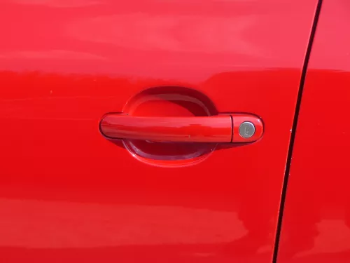 Fabia 5J Kombi + Limo Tür vorne links Fahrertür - rot LF3K -ohne Anbauteile (186437)