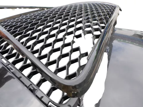 Audi A5 8T Frontstoßstange Stoßstange vorn vorne Stoßfänger schwarz LZ9Y- MÄNGEL (186467)