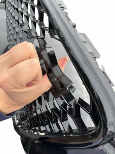 Audi A5 8T Frontstoßstange Stoßstange vorn vorne Stoßfänger schwarz LZ9Y- MÄNGEL (186467)