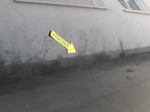 Passat 3C Kombi o. Limo Tür vorne rechts Beifahrer schwarz LC9X ohneAnbauteile (186473)