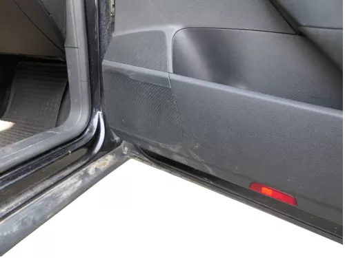 1x VW Passat 3C Variant Türverkleidung Verkleidung Tür vorne rechts schwarz (186482)