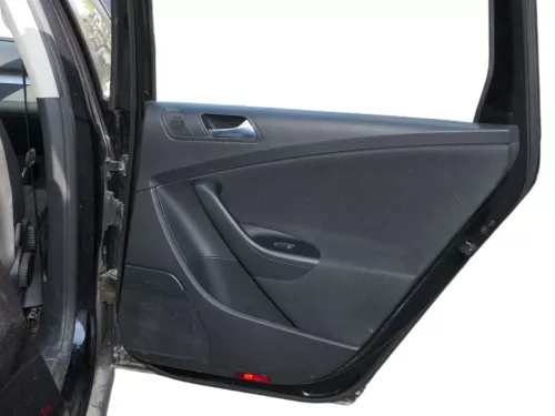 1x VW Passat 3C Variant Türverkleidung Verkleidung Tür hinten rechts schwarz